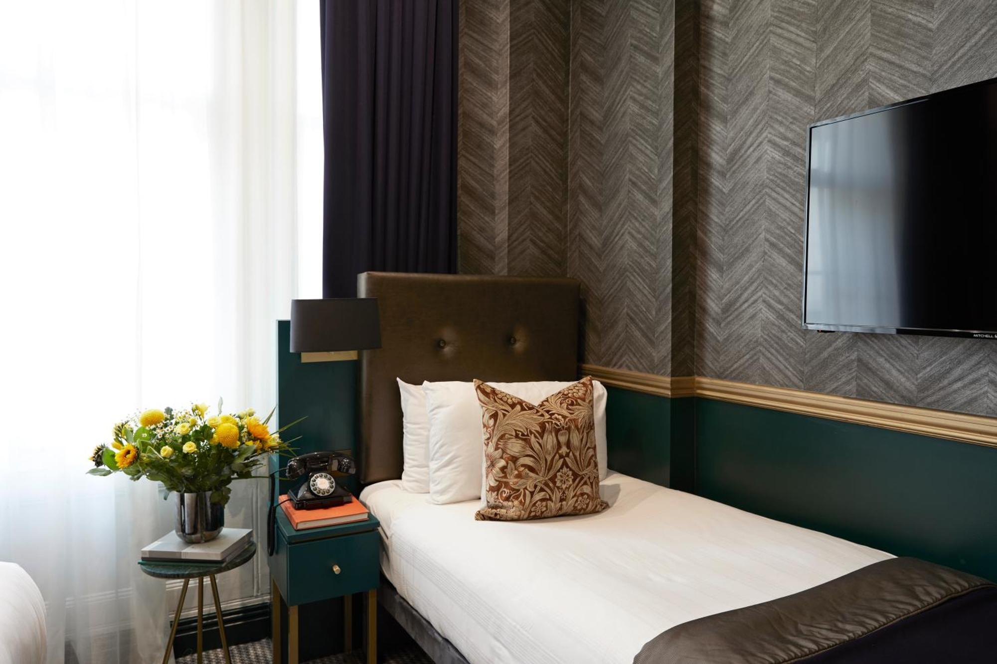 The Portico Hotel London Exterior foto
