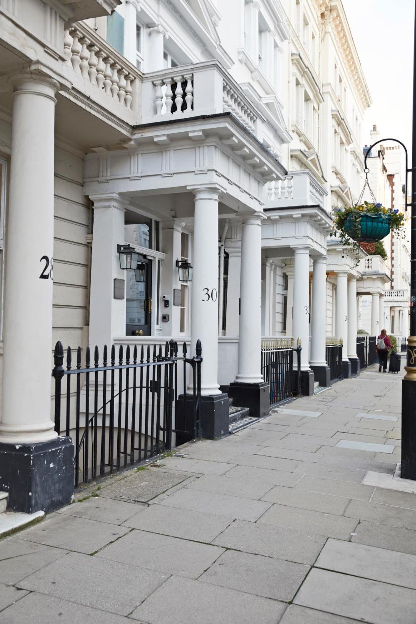 The Portico Hotel London Exterior foto