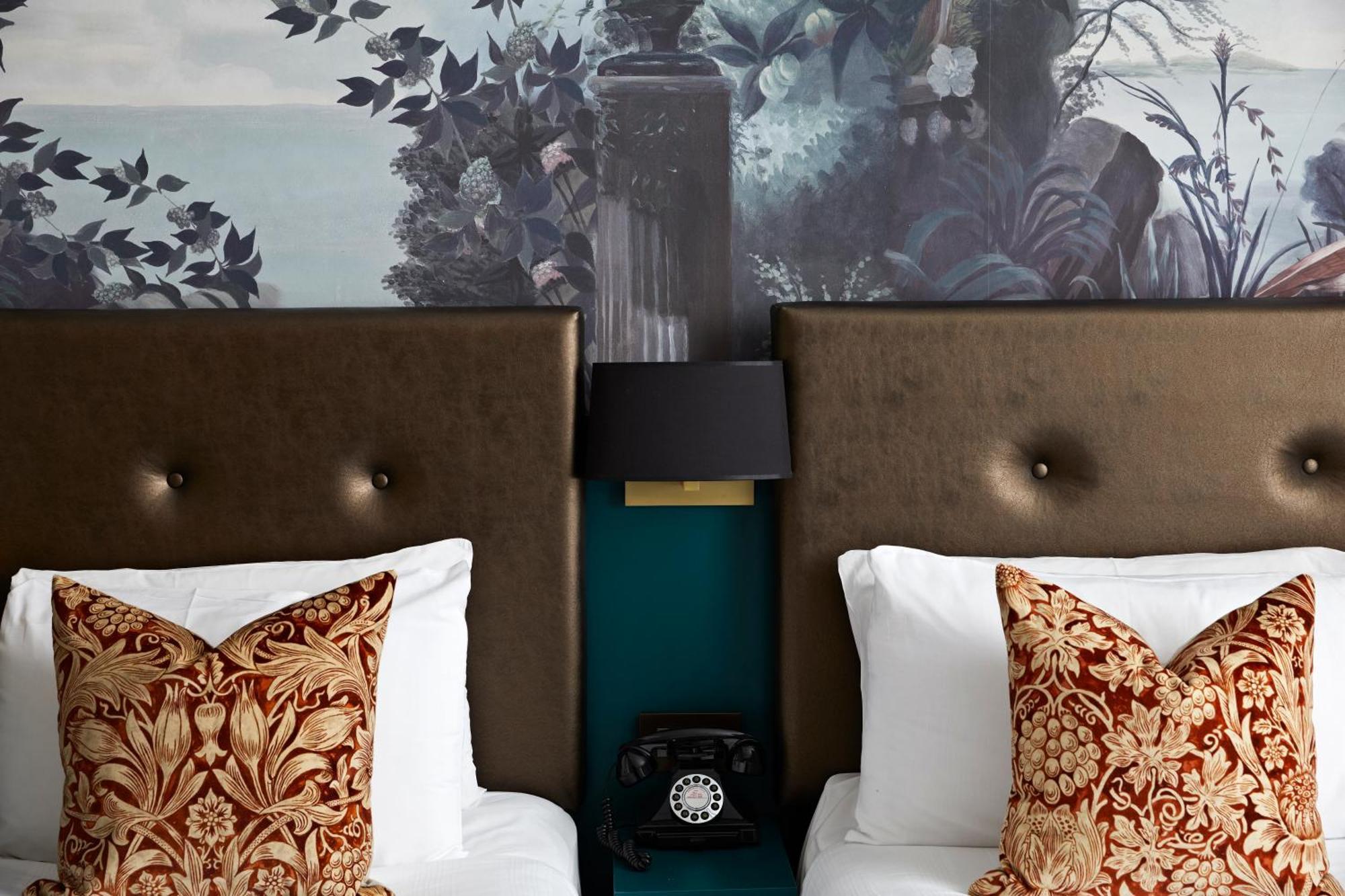 The Portico Hotel London Exterior foto