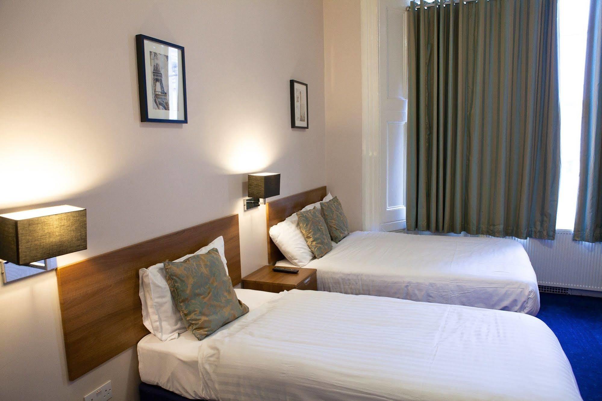 The Portico Hotel London Exterior foto